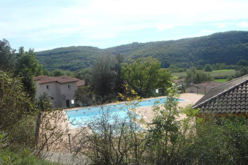 Location Maison A Cajarc 46160 Exterior photo